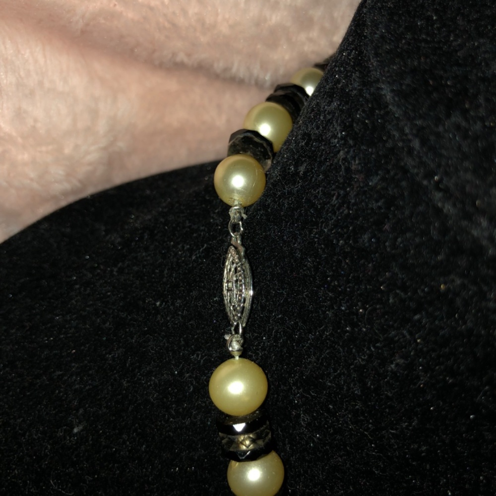 Necklace - Picture 2 of 2